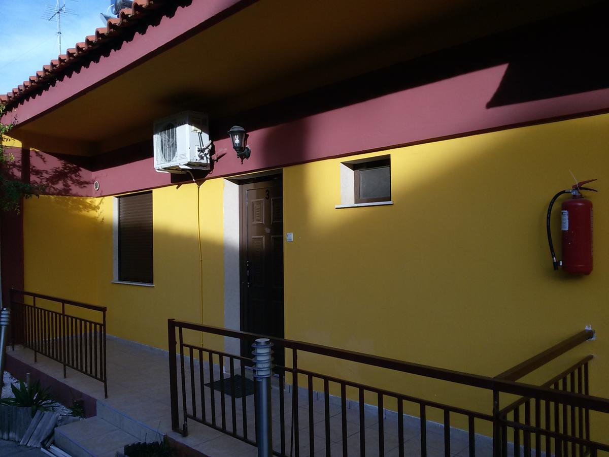 Villa Maria Apartments Polychrono Exterior foto