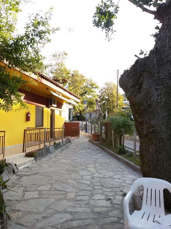 Villa Maria Apartments Polychrono Exterior foto